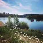 Near Ravel Cycling Paths בית נופש Heuem