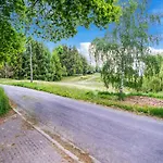 Near Ravel Cycling Paths בית נופש