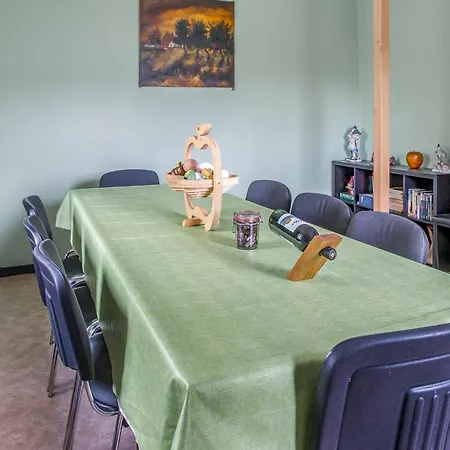 Near Ravel Cycling Paths *