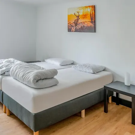 Near Ravel Cycling Paths Tatil Evi *